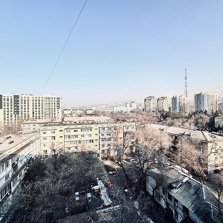 3 Ком Квартира На Абая Сейфуллина Almaty Bagian luar foto