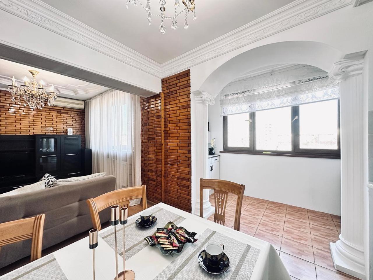 3 Ком Квартира На Абая Сейфуллина Almaty Bagian luar foto